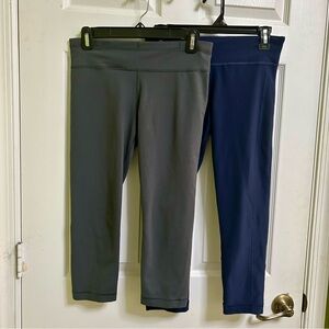 Bundle Under Armour Navy and Gray Workout Activewear Leggings Capris Athletic Sm